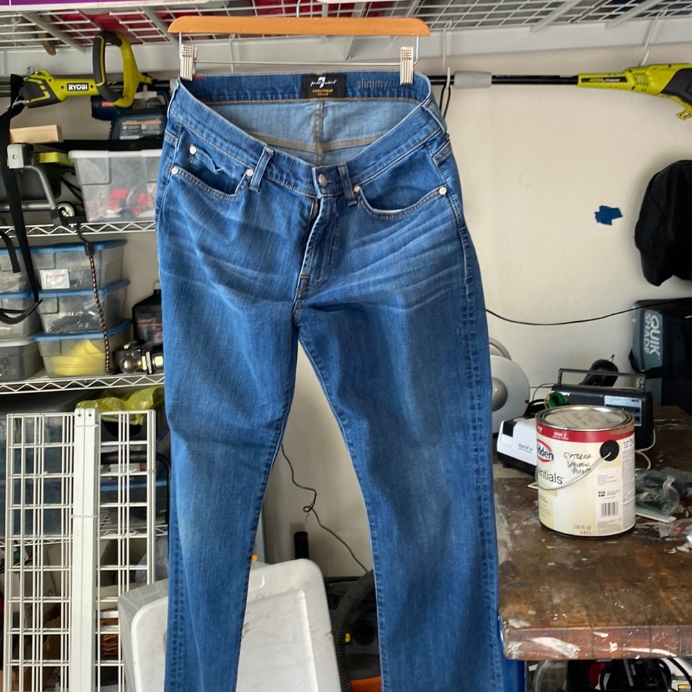 7 for all Mankind - EUC - slimmy jeans